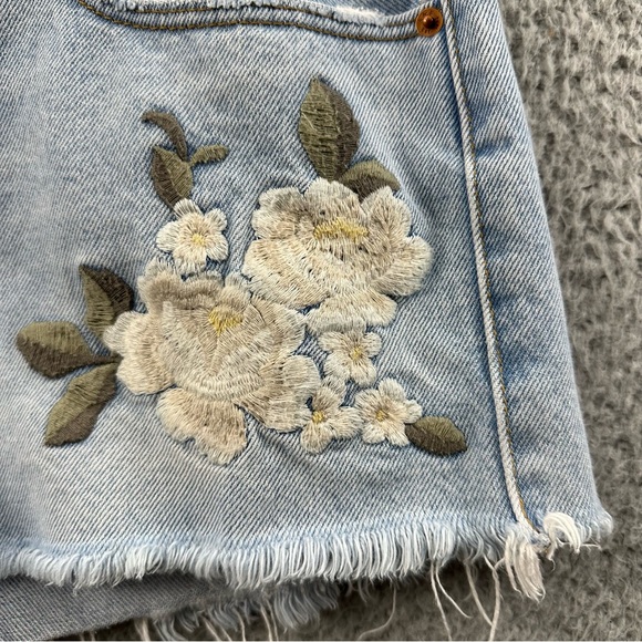 Abercrombie & Fitch Harper Low Rise Shorts Embroidered Floral Festival W 10 30 - Picture 2 of 10